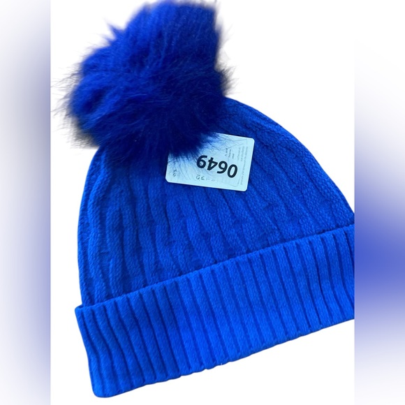 NWT Lululemon cable knit pom beanie BLAZER BLUE TONE - Picture 3 of 5